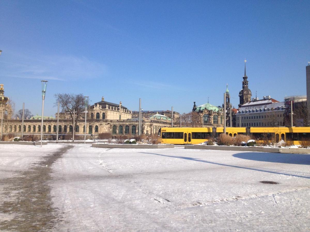 Fewo Am Zwinger Dresden Bagian luar foto